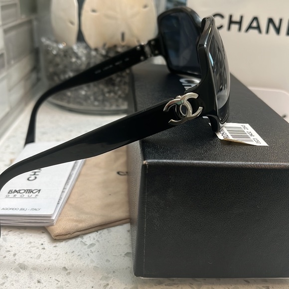 Authentic Chanel Sunglasses with Bag, tags, case, box, and protector - Picture 5 of 10